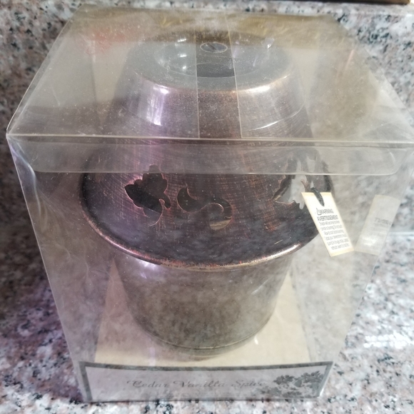 CEDAR VANILLA SPICE - Picture 4 of 4